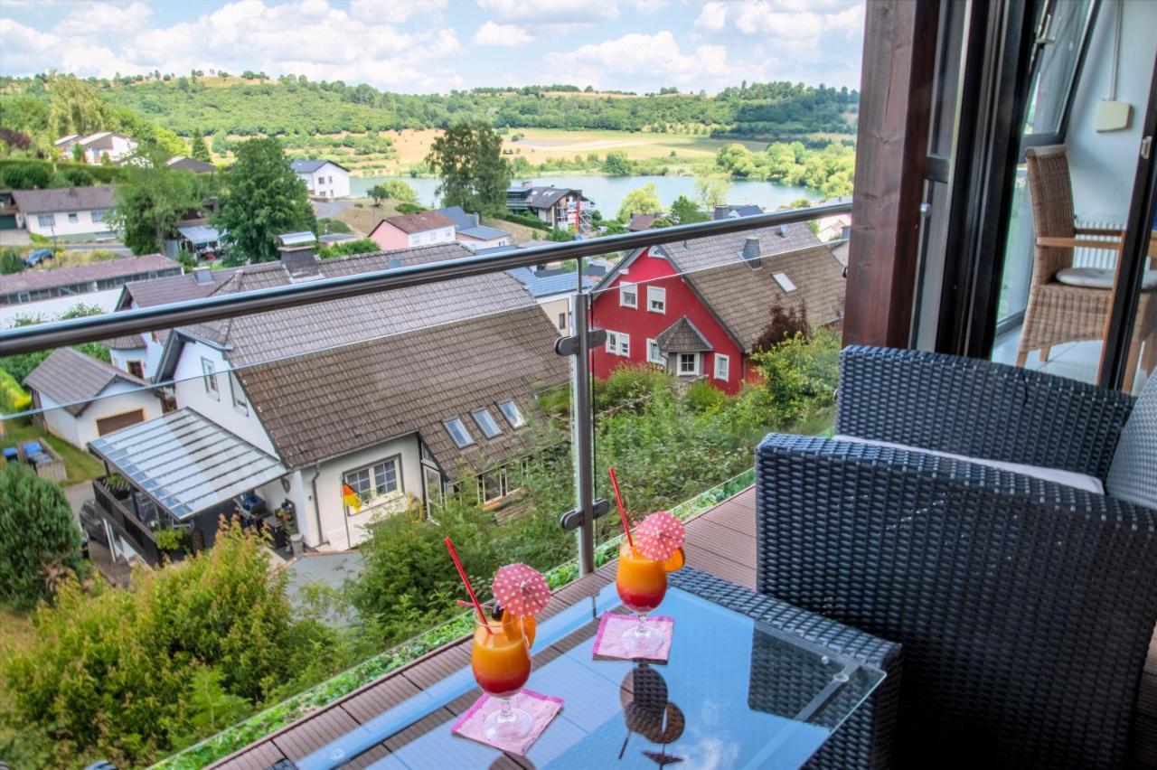 Ferienwohnung Seeblick Schalkenmehren Exterior photo